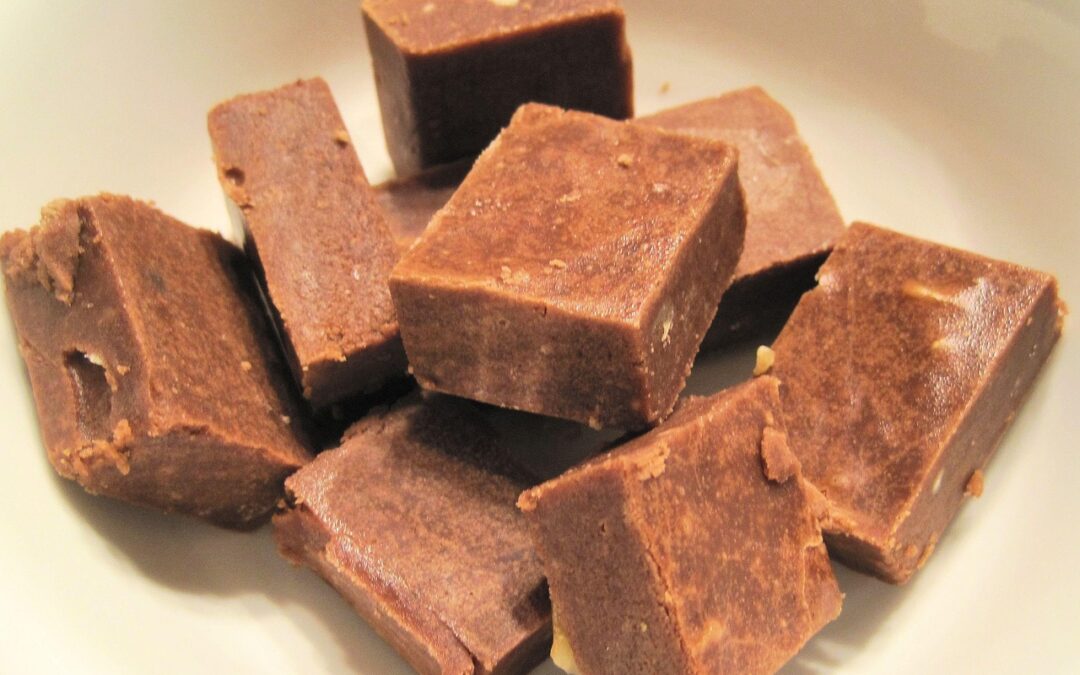 WhiteChocolatePecan: Here’s A Blog Post About White Chocolate Pecan Fudge,…